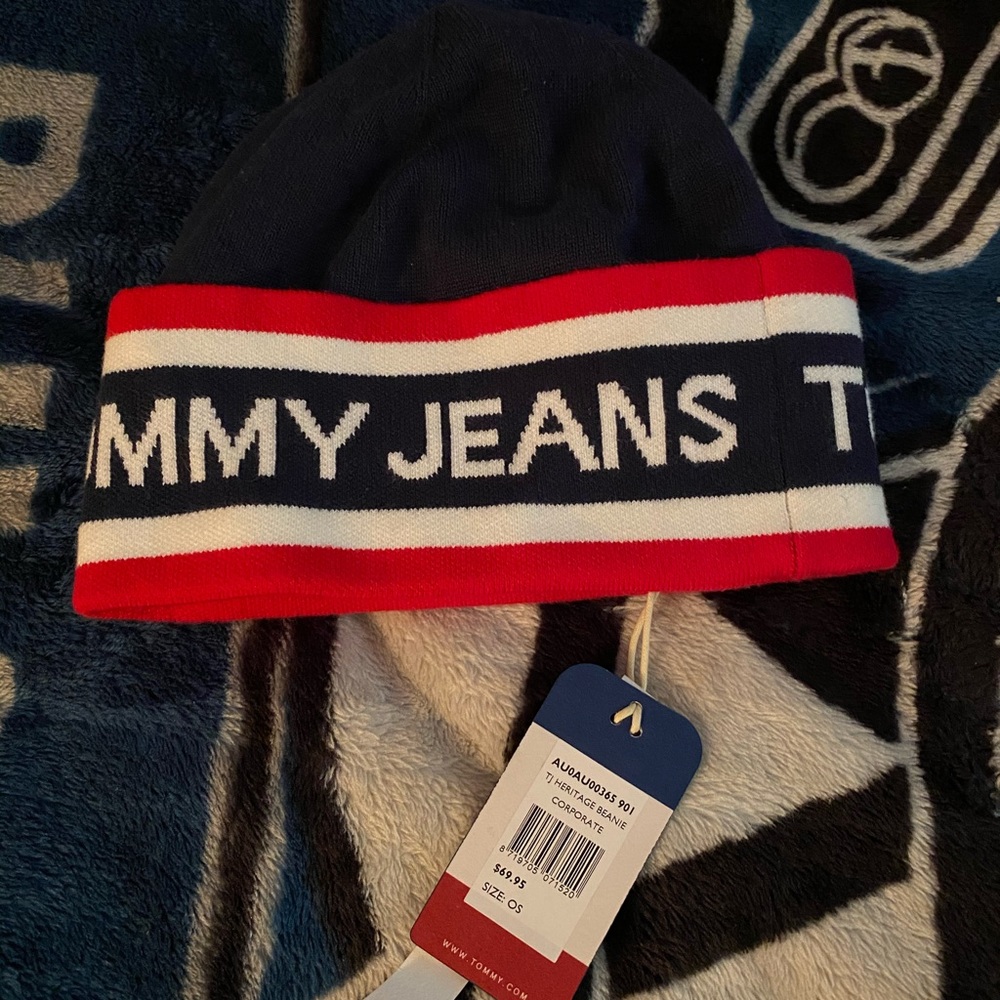 Tommy Hilfiger Hat